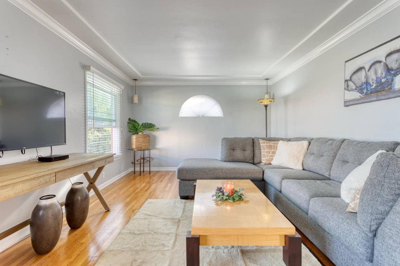 New Belmont Shore Retreat With Free Parking Walk To Beaches Long Beach Exterior photo